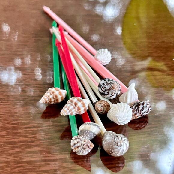Set of 12 Vintage Shell Drink Picks – Coastal Tiki Party Seashell Cocktail Picks - Picture 7 of 11